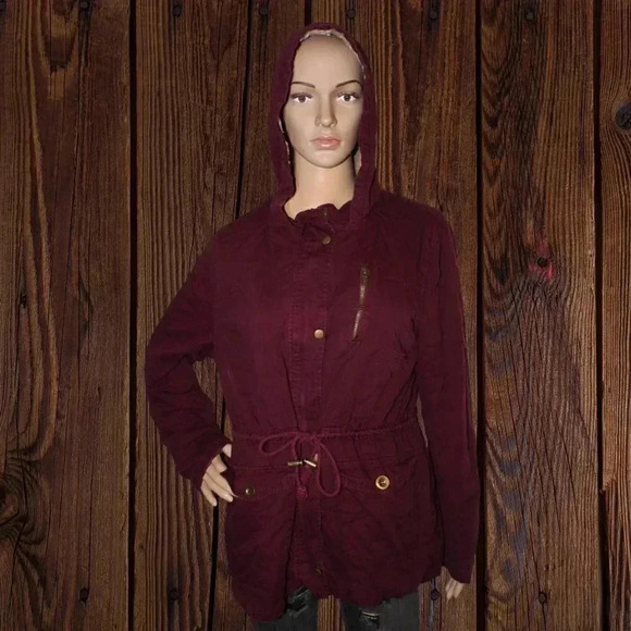L C’Esttoi Burgundy Sherpa Lined Jacket - Picture 1 of 10